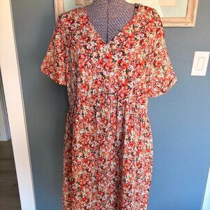 Cute Flowly Floral Dress!